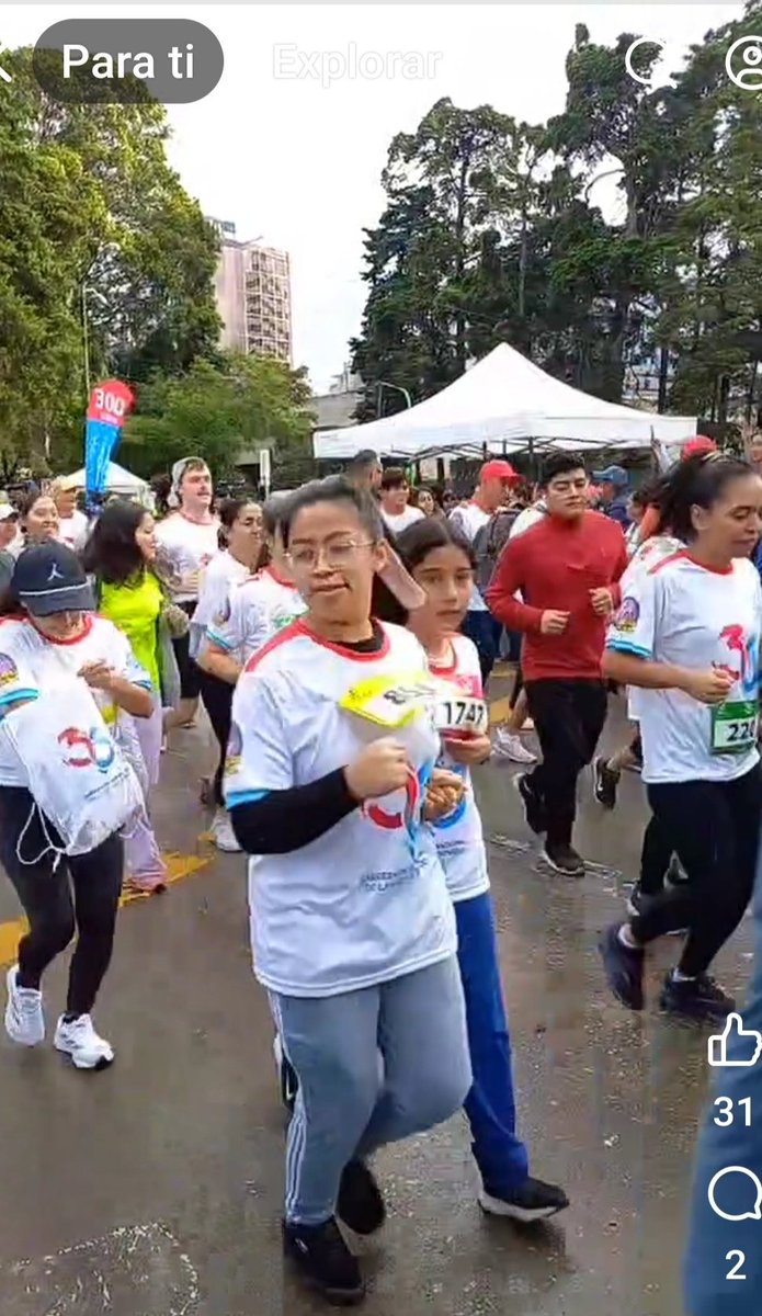 Hoy a las 7 horss en  Avenida Reforma arrancó la edición 36 de la Carrera Internacional de la Luz y el Sonido participando  más de dos mil atletas con discapacidad visual y auditiva y categoría libre. Es toda una fiesta Deportiva