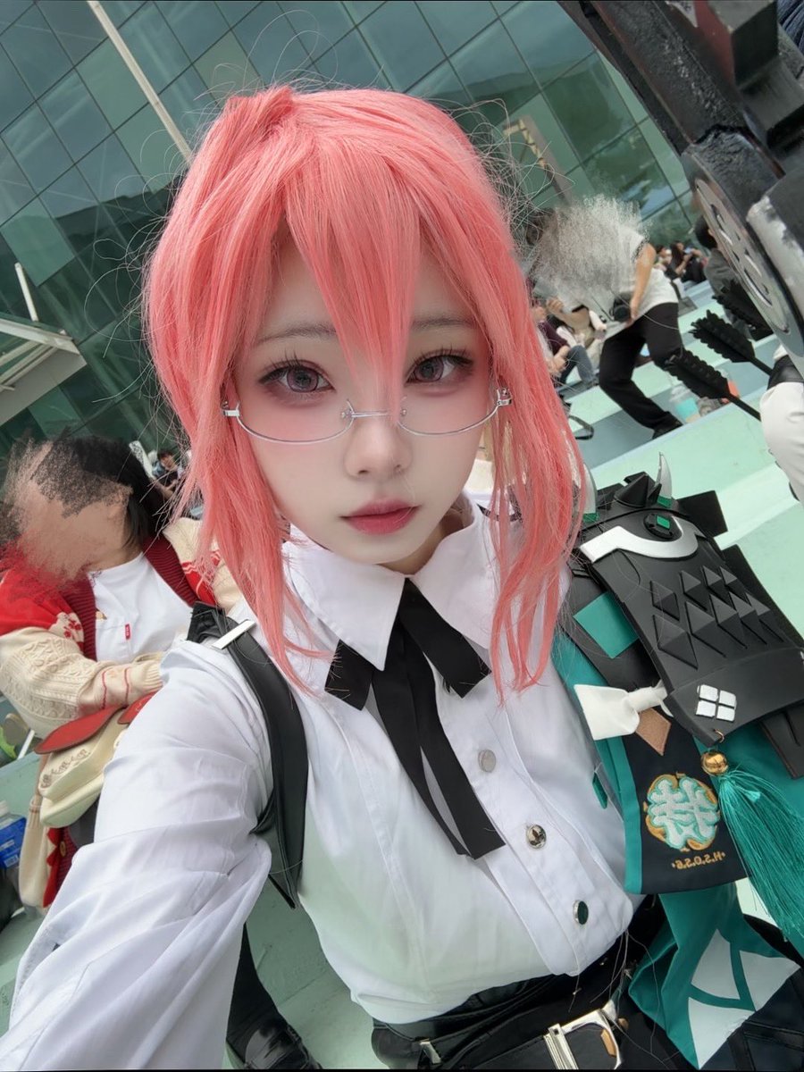 #코스어_𝕏친소 
트친해요….
친구가0명
