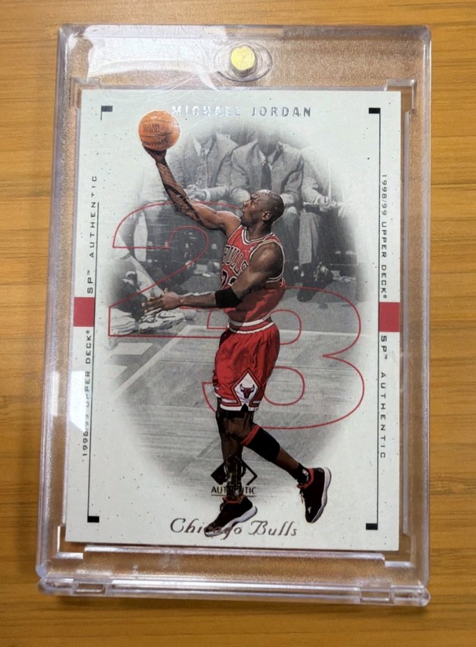 Trading card of the day ♦️

Michael Jordan SP Authentic acquired ✅
<a href="/CardPurchaser/">Card Purchaser</a> 

Show me some Sunday steals!!
#Collector