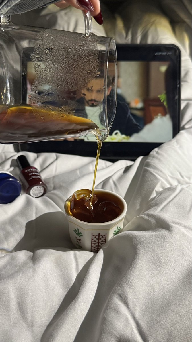 أصحاب العبارات اكتبو عبارة بمعنى عميق: