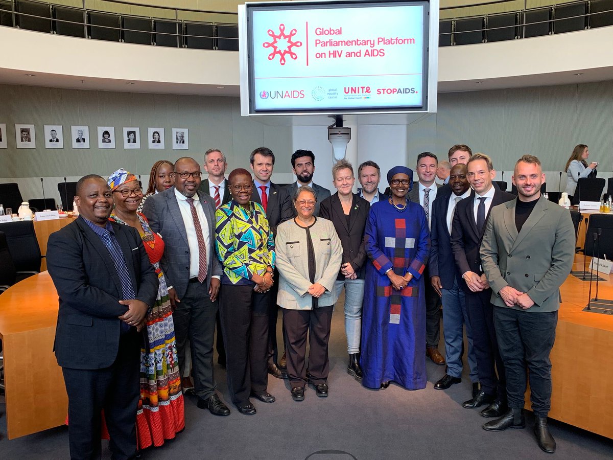 Today <a href="/STOPAIDS/">STOPAIDS</a> <a href="/UNAIDS/">UNAIDS Global</a> <a href="/UNITE/">Unite</a> &amp; <a href="/Equality_Caucus/">Global Equality Caucus</a> cohosted a powerful @GPP_HIV round table with 15 global MPs @ the German Bundestag - as part of #WHS2025 - to discuss how to build global political &amp; financial leadership to #EndAIDS -fully funding <a href="/GlobalFund/">The Global Fund</a> <a href="/UNITAID/">Unitaid</a> &amp; <a href="/UNAIDS/">UNAIDS Global</a> !