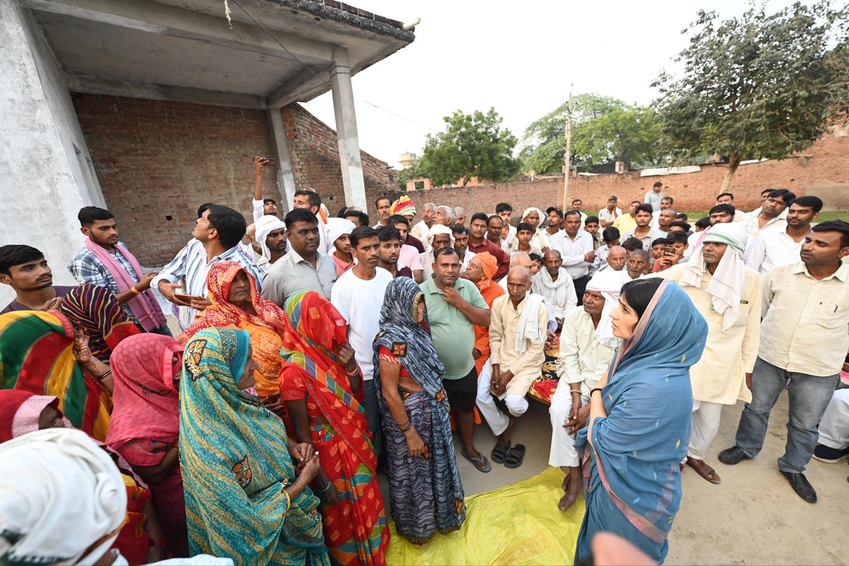 dimpleyadav's tweet photo. https://t.co/CmSFr0oXWS