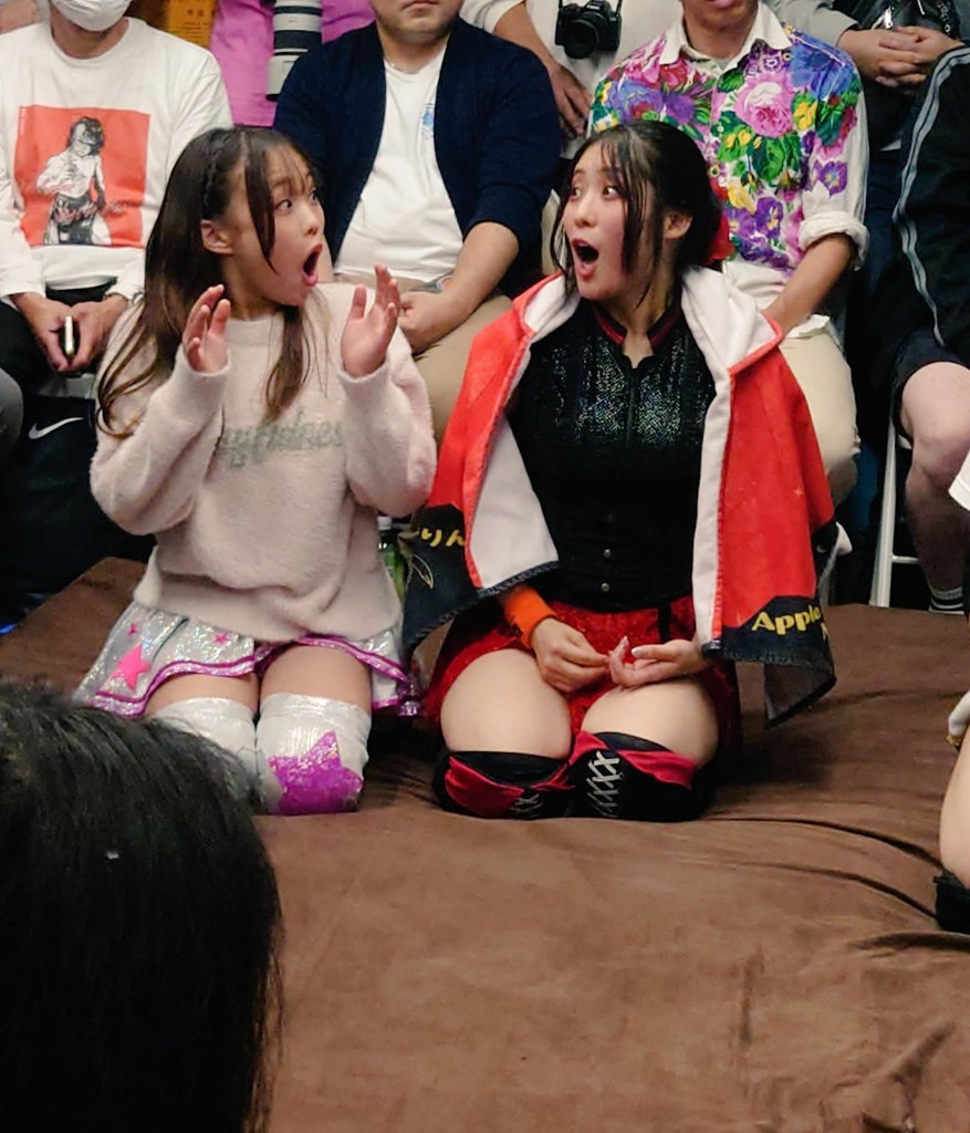 isuzu_ramen's tweet image. 【10.11チョコプロ480】
びっくり！🍎⛵️

#ChocoPro
#駿河メイ
#広海カホ
