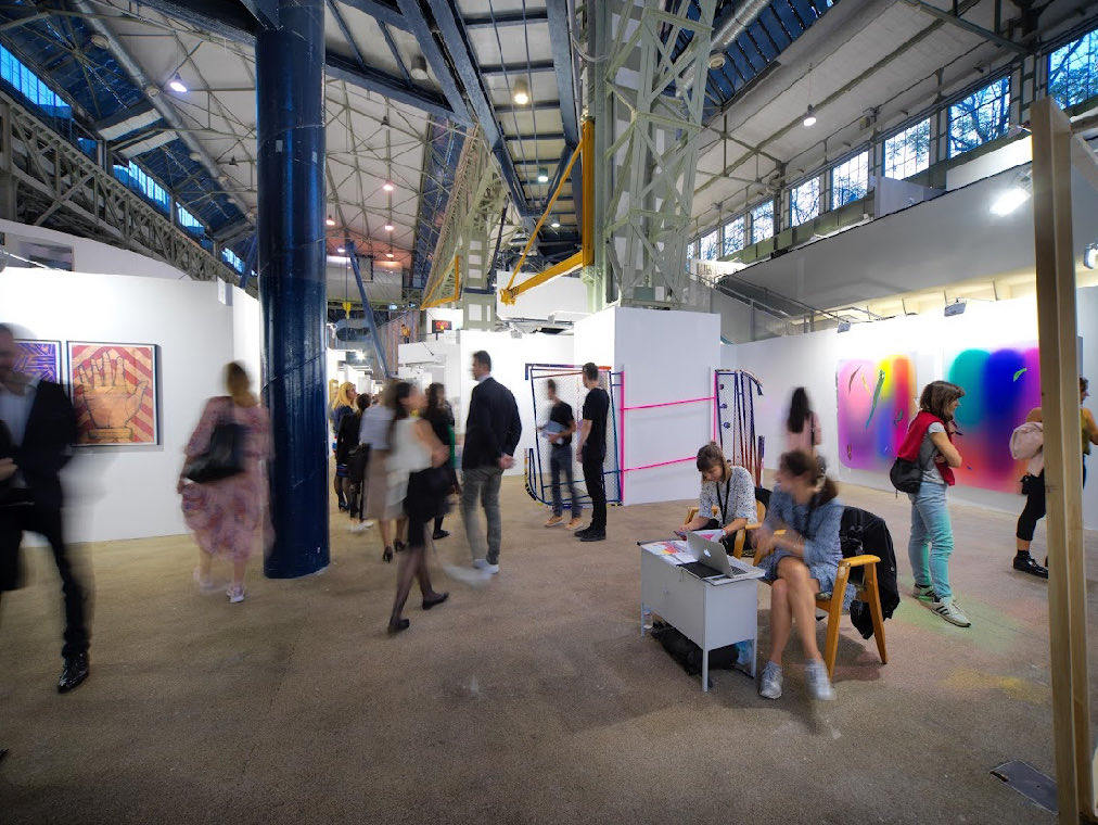 #AMB #whatsoninbudapest #artfair looking forwards to showing our artists next week at the art fair in its new home MTK Sportpark <a href="/SamShendi/">Sam Shendi</a> <a href="/slav_metalurges/">slavo cech</a> <a href="/levine_art/">Marcus Levine 🔨</a>
