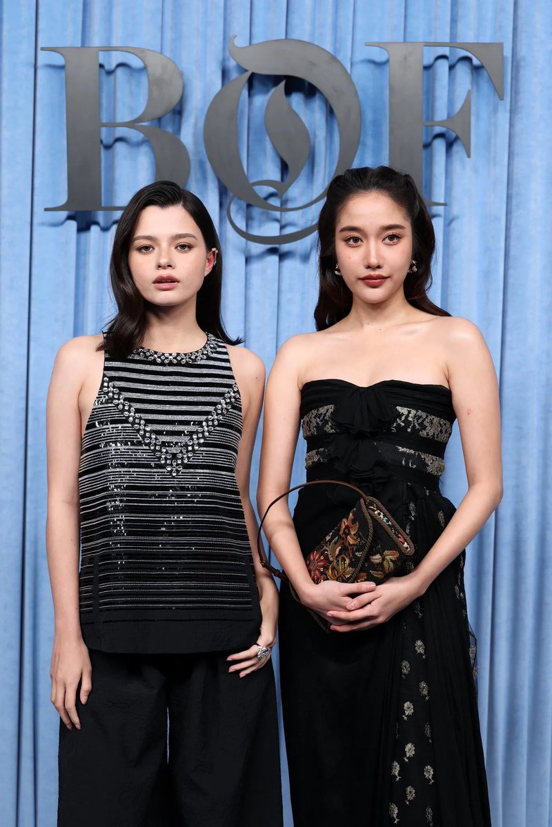 freenbecthreads's tweet image. Websites to engage with posts for MIV.

Links:
💠freenbecbooster.carrd.co
💠 beckyangelshub.carrd.co/#insta 
💠 girlfreensguide.carrd.co/#

#freenbecky #ฟรีนเบค #srchafreen #beckysangels