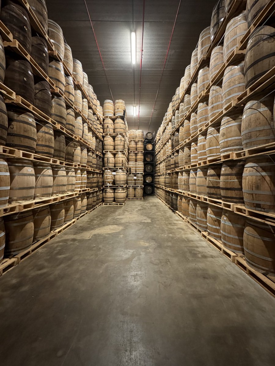 Simply Whisky tweet media