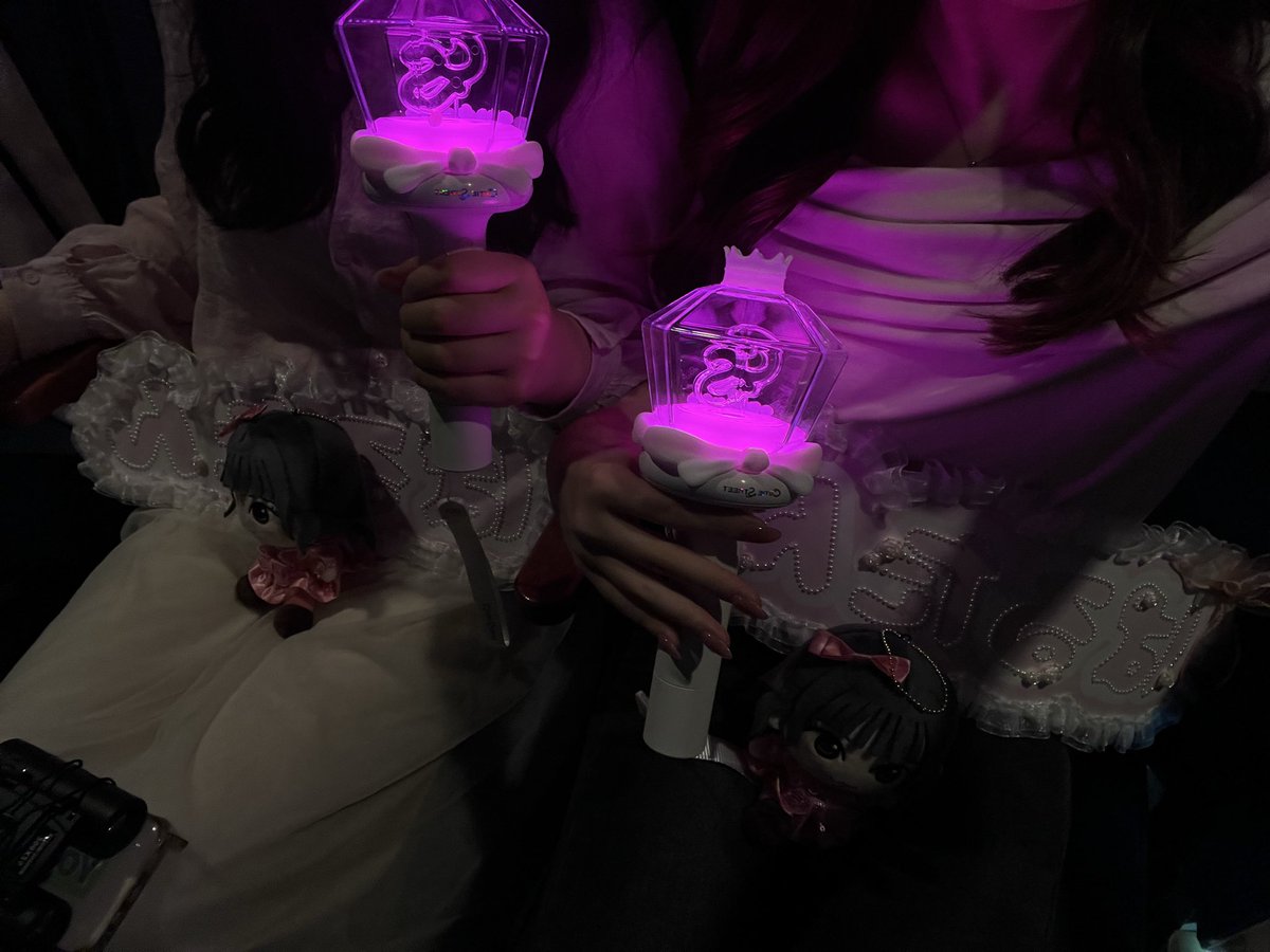 𝒉𝒂𝒏𝒂 tweet media