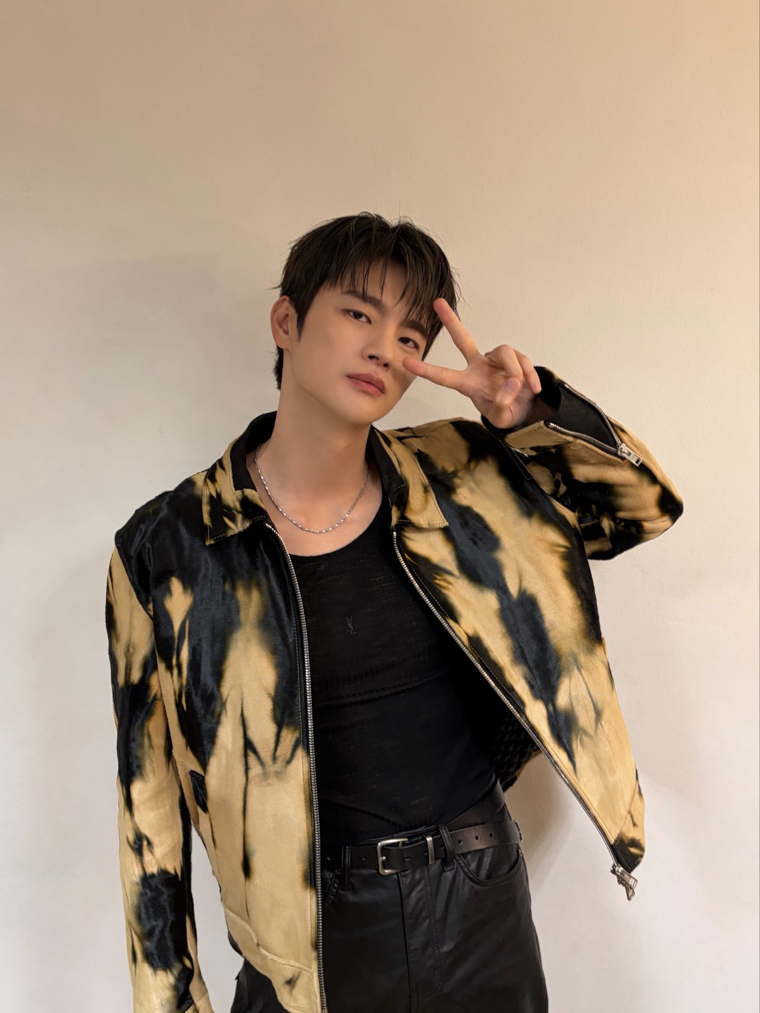 SEOINGUK 「IN THE X」 Right Now - YouTube