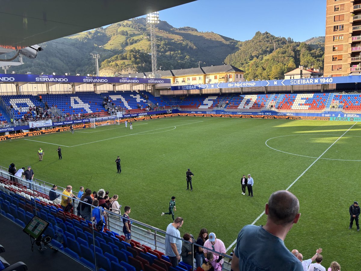 Visita a Ipurua para disfrutar de un interesante #EibarCastellón que ha terminado con empate (0-0). La <a href="/SDEibar/">SD Eibar</a> sigue sumando para intentar acercarse a la zona noble de la #ligahypermotion. Mucho ánimo, armeros!!!
