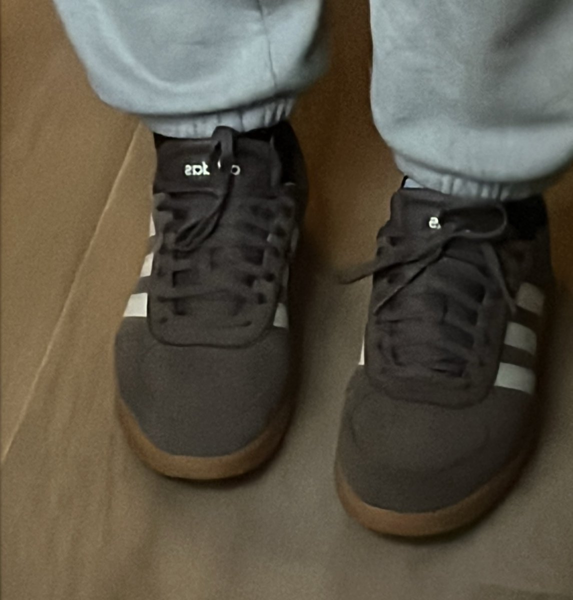 satanized_sam's tweet image. guyysysssss i got new shoes! :3