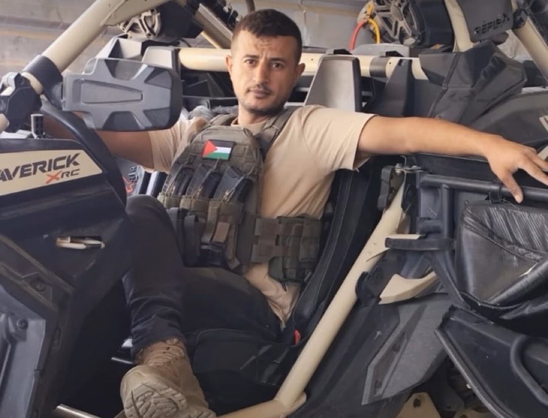 "القبض على ياسر أبو شباب ومجموعة من أفراد عصابته" 
هذا هو الخبر الأكثر ترقبًا وانتظارًا 
بعد خبر إعلان وقف إطلاق النار..

ونحن في الانتظار