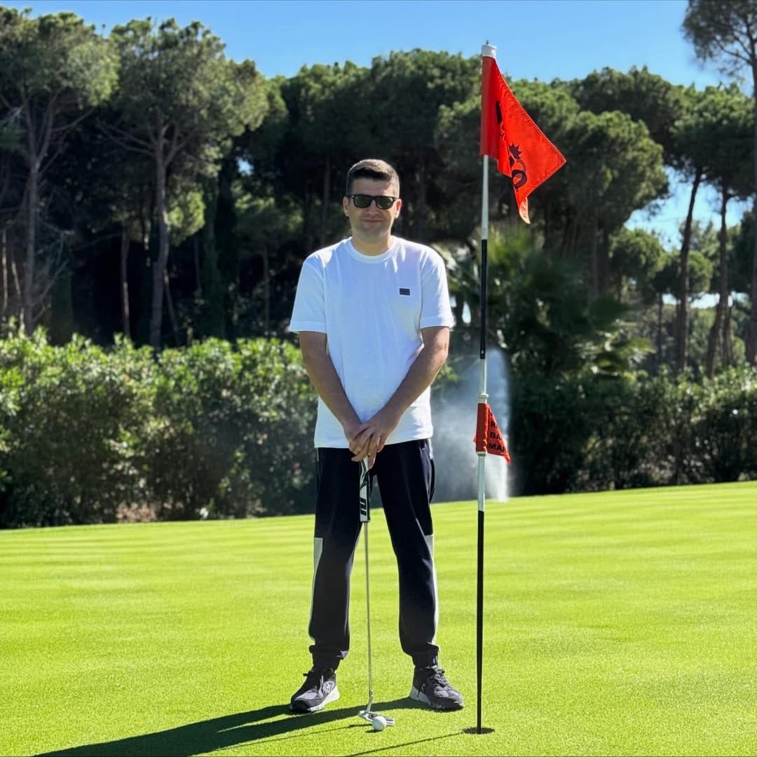 Ülkemizi başarıyla temsil eden milli golfçü İbrahim Tarık Aslan kardeşimizin misafiri olduk. Kendisine nice başarılar diliyorum.

Ahmet Yiğit Yıldırım
Ülkü Ocakları Genel Başkanı
<a href="/ayyildirim1/">Ahmet Yiğit Yıldırım</a>