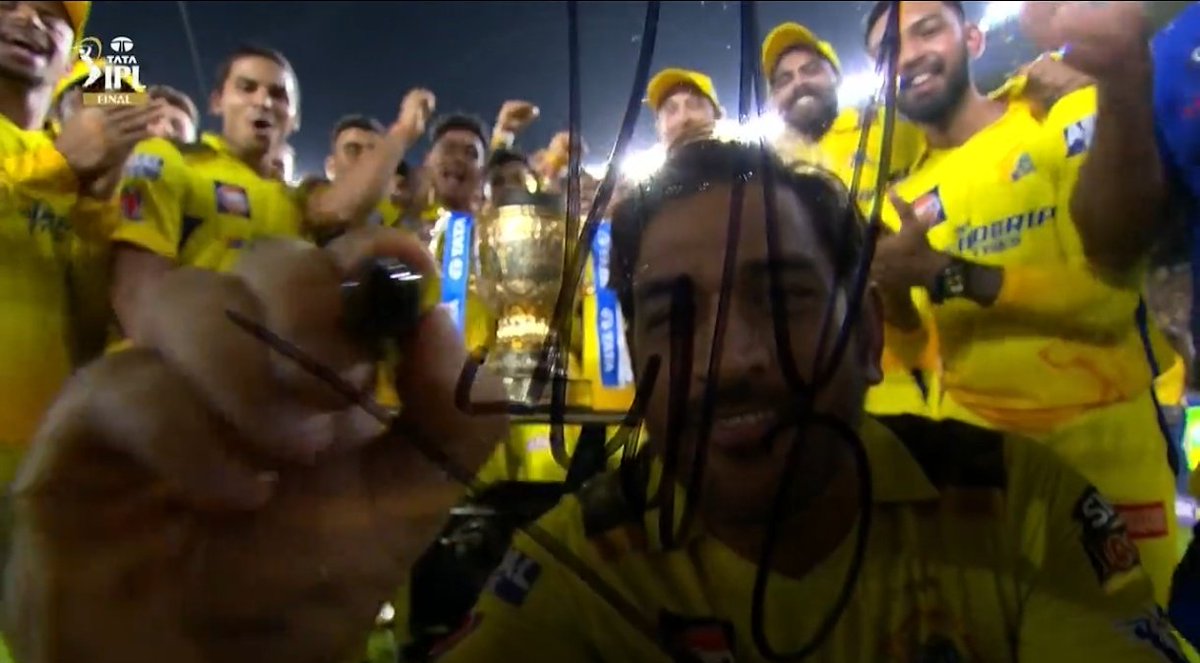 Trend started by Dhoni followed by dogs