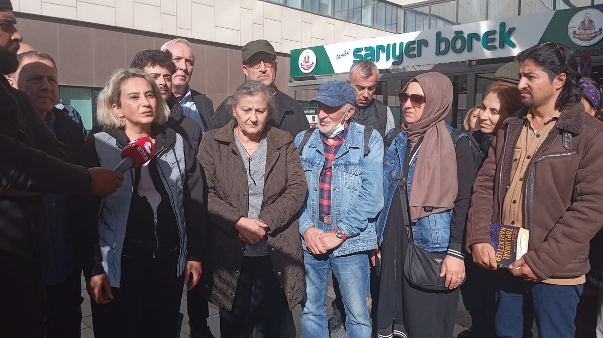 👉🏾Gazeteci #HakanTosun 30 saat sonra bulundu,kimin tarafından darp edilerek beyin kanaması geçirdiği ve entübe edildiği aileye ve yakınlarına açıklanmıyor.
👉🏾Yaşamın bu kadar ucuz, yapılan  her kötülüğün yapanın yanına kaldığı bir ülkede yaşıyoruz.
👉🏾<a href="/TC_icisleri/">T.C. İçişleri Bakanlığı</a> bakanlığına