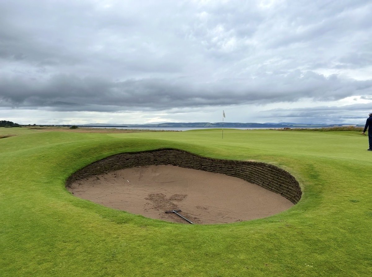 golf course enthusiast tweet media