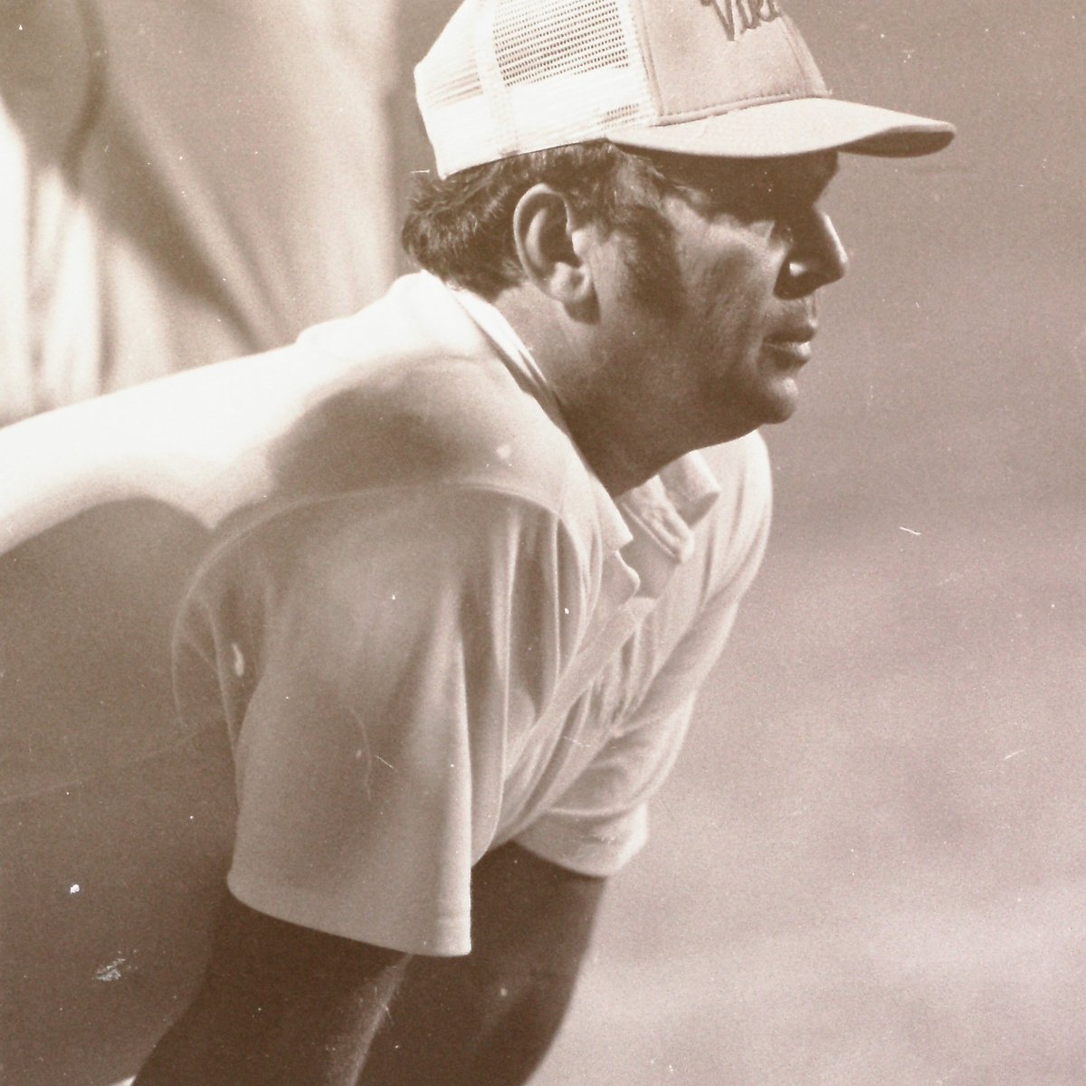 A celebration of life for Phil Robbins will be held today from 2-5 p.m. at the David J. Prior Convocation Center and what a life it was for a Southwest Virginia icon.
Remembering a coaching icon who did it his own way. The winning way. A true One of One. 

heraldcourier.com/sports/high-sc…