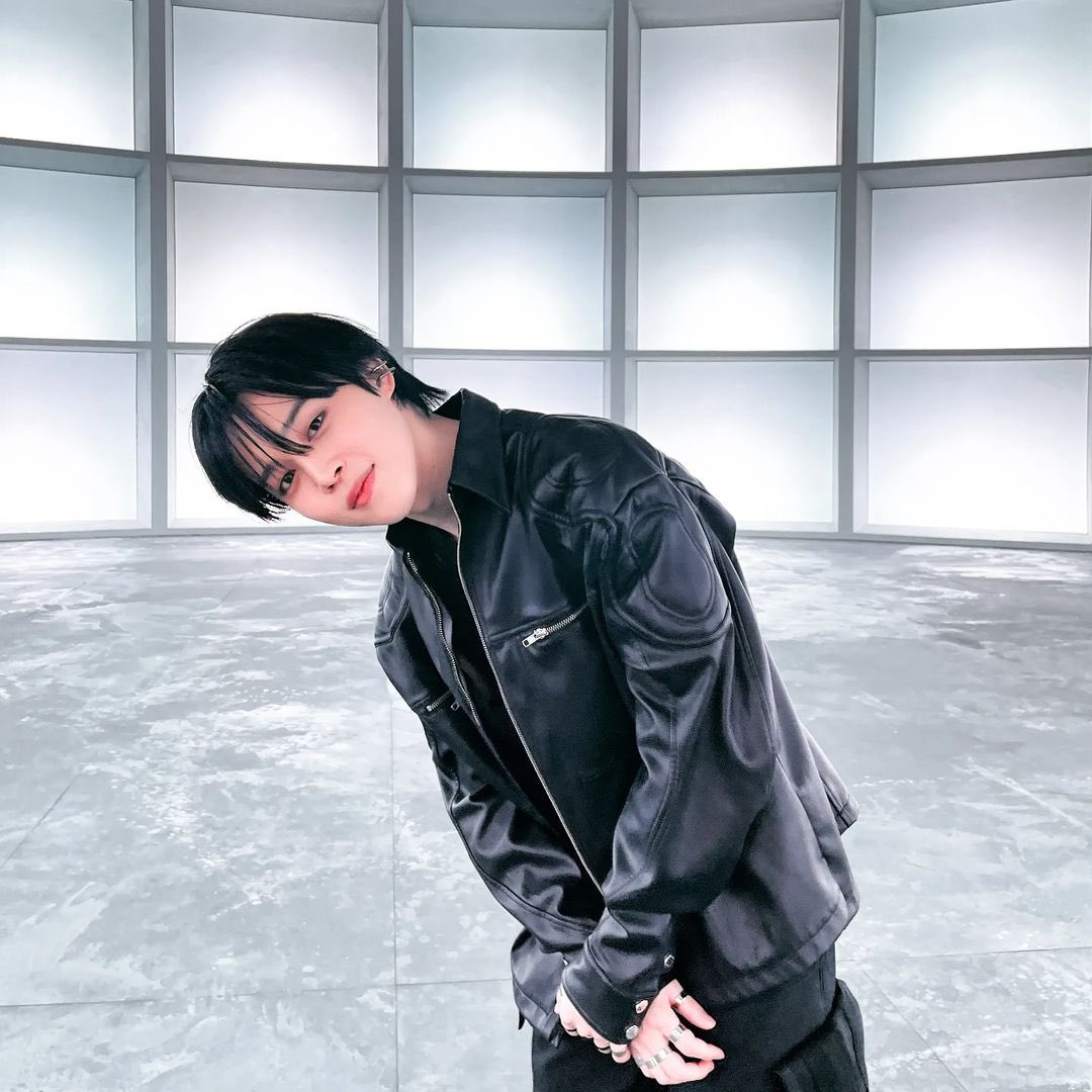 ster0709's tweet photo. 찌밍 생일축하해💗

#HappyJiminDay 
#여전히앞으로도_지민이랑
#지민이와우리의계절
#오늘은_세계_지민의날 https://t.co/y8Gl17veY9