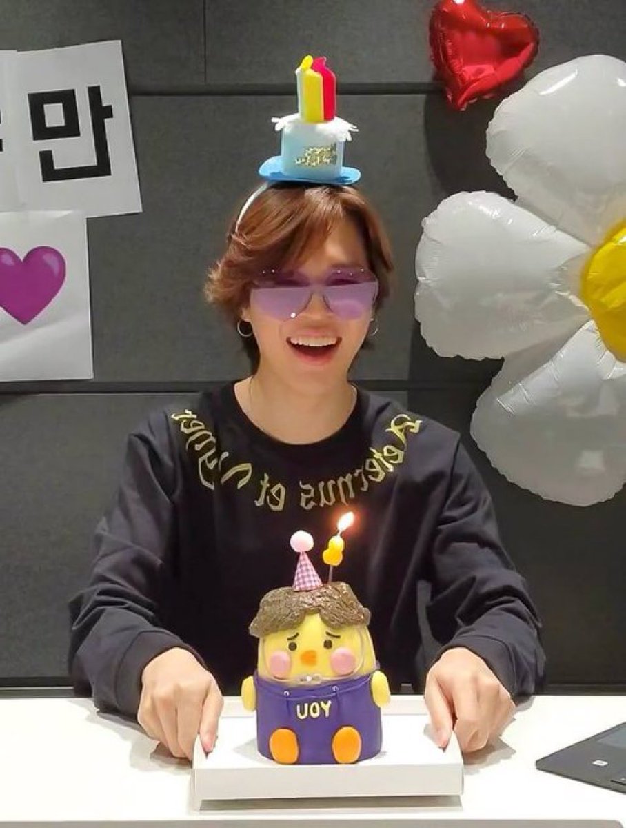 happiest birthday my baby😭
I LOVE YOU