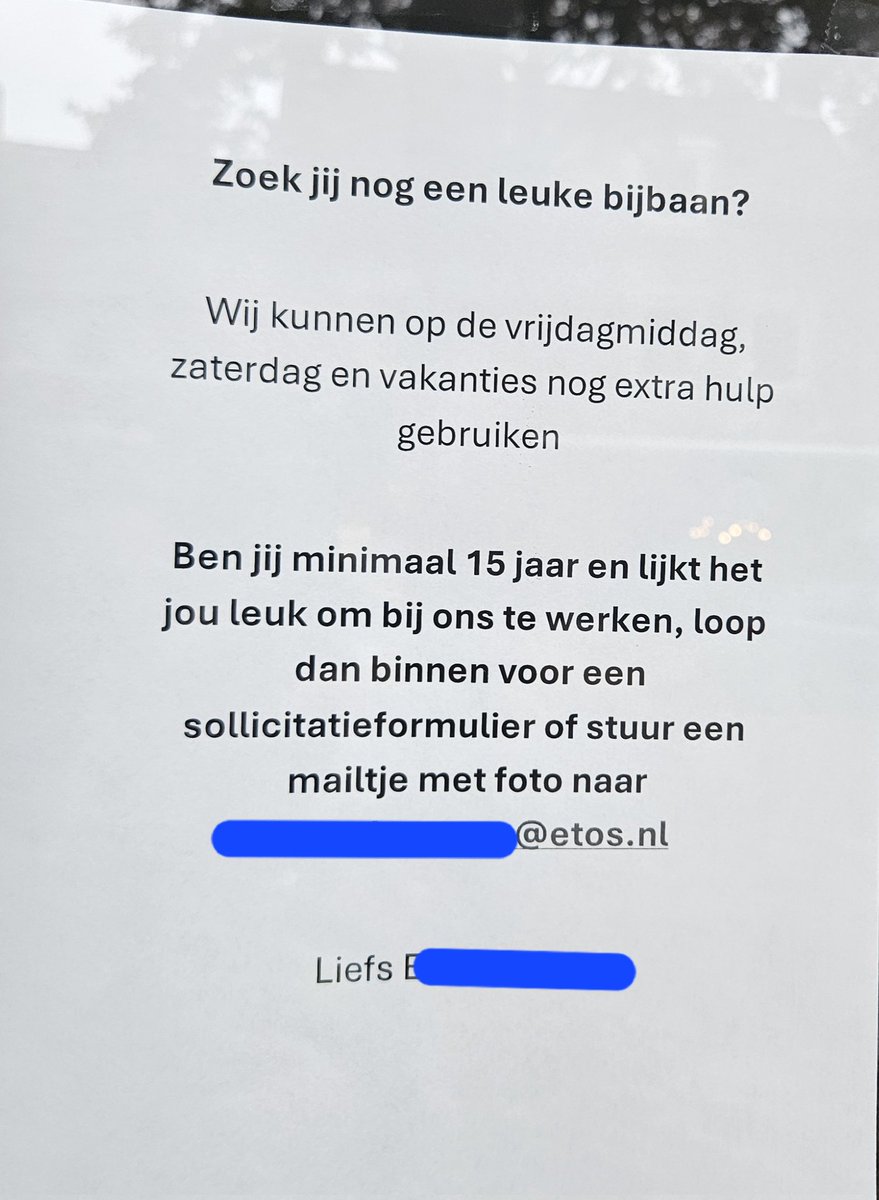 Ik word hier dus altijd helemaal ongemakkelijk van als ik dit soort briefjes zie hangen "solliciteer met foto" why? We leven in 2025 toch?