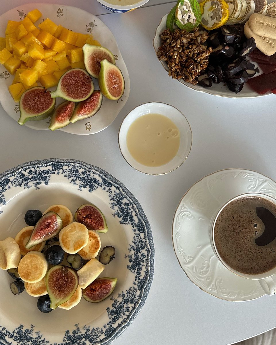 Sophy_E_FL's tweet image. A great day starts with breakfast#LightEater