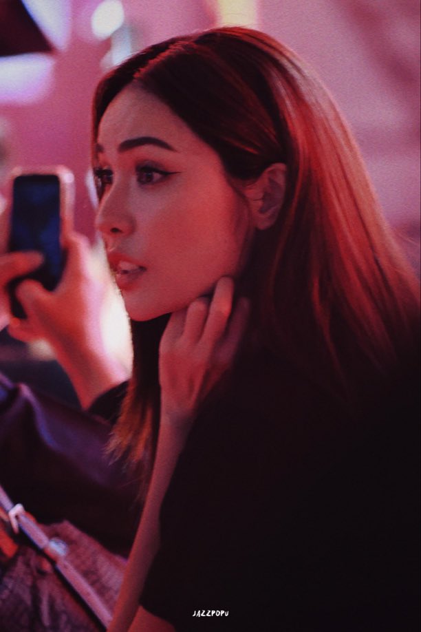 amberbrown__'s tweet image. โห รูปนี้สวยมากจริง  😳  สวยแบบจังหวะตกหลุมรักโลกหยุดหมุนอ่ะ  u look a lot like first love เลย 

MAJOR X EL TRON ARES
#TronAresTHxENGLOT 
#ชาล็อตออสติน #CharlotteAustin @itscharlotty