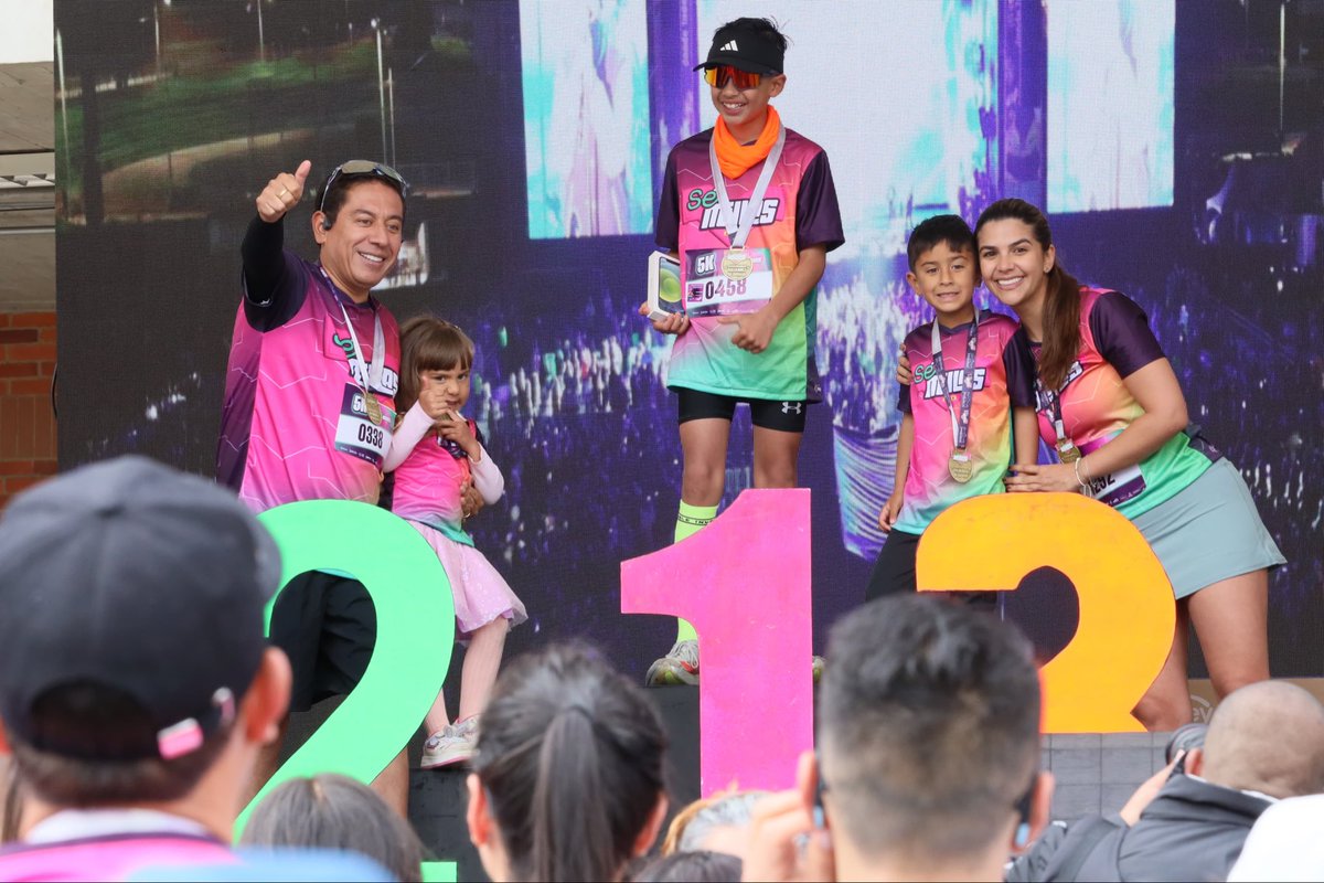 DanielaAssisF's tweet photo. ¡Qué emoción vivir #SéMillas junto a más de mil boyacenses que hoy corrieron con el alma! 💜

Hoy Boyacá corrió unida por una misma meta: cumplir sueños 🤩.

¡Gracias por ser parte de esta historia! https://t.co/Ycwe50ACqq