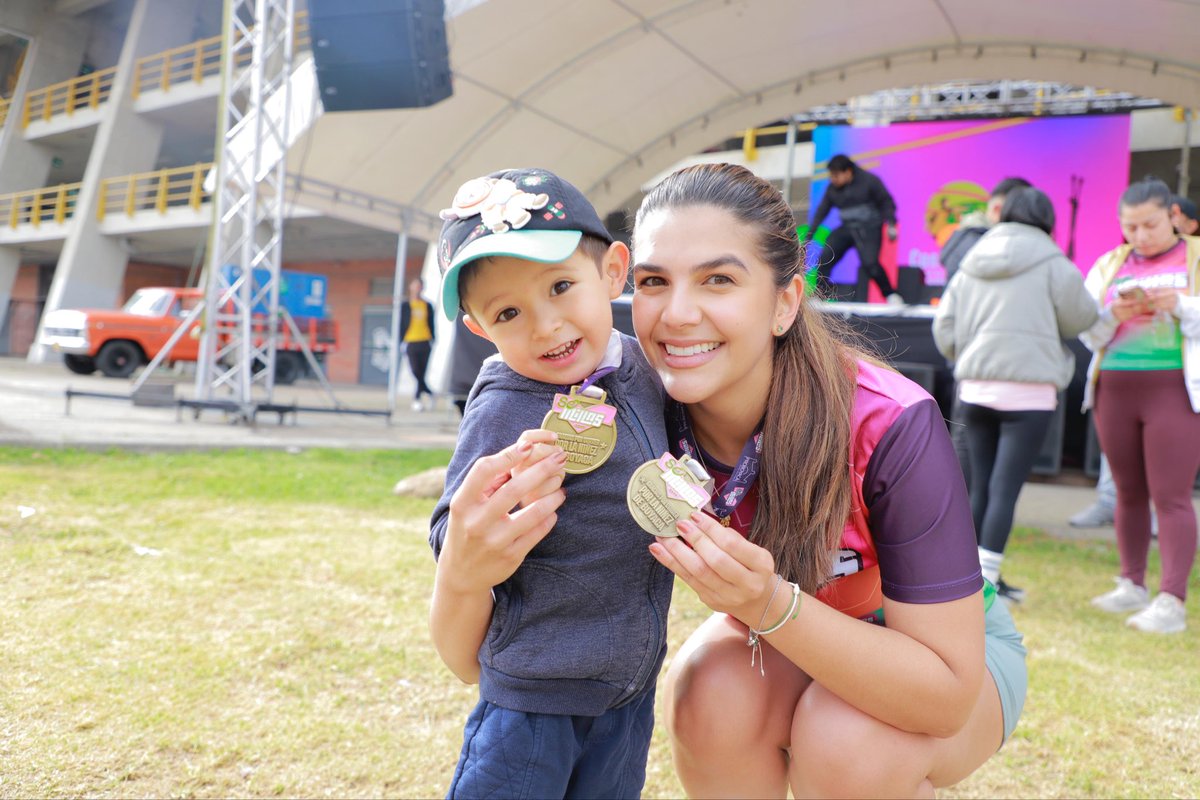 DanielaAssisF's tweet photo. ¡Qué emoción vivir #SéMillas junto a más de mil boyacenses que hoy corrieron con el alma! 💜

Hoy Boyacá corrió unida por una misma meta: cumplir sueños 🤩.

¡Gracias por ser parte de esta historia! https://t.co/Ycwe50ACqq