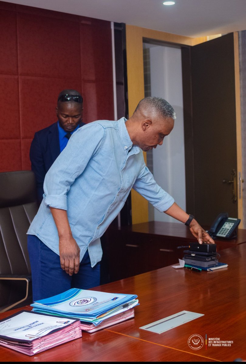 #RDC: Le Technocrate congolais, Excellence Jhon Banza wa nzambi ❤️. Merci pour votre soutien