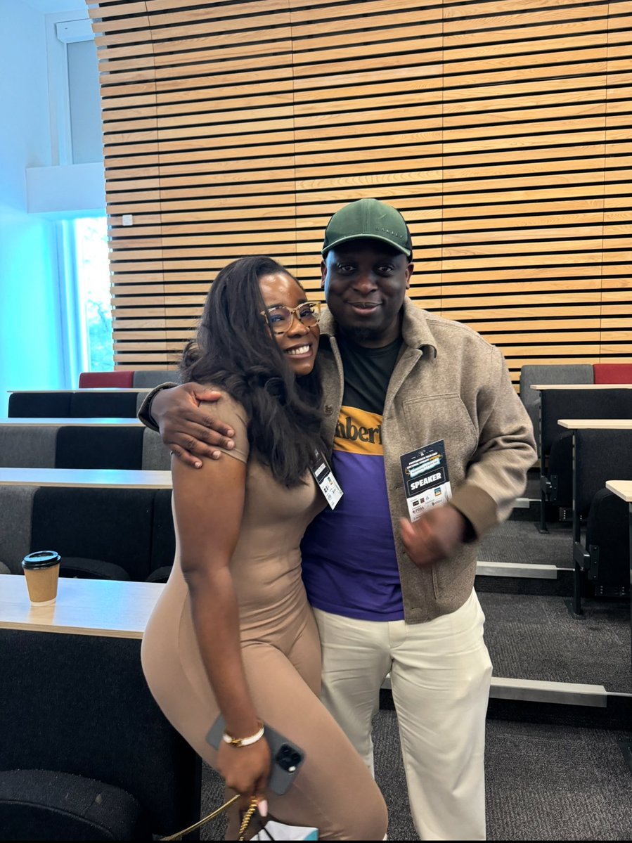 Oluomoofderby's tweet image. 🎉 Happy Birthday to my simply amazing friend, financial &amp;amp; investment guru @savvymoneygirl 

Wishing you many more years of wisdom, wealth, and success. You’ve inspired so many with your brilliance, discipline, and heart for excellence.

To my CEO @moneybestieuk , may this new…
