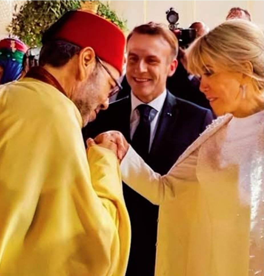 41_lotfi's tweet photo. @colelghojdami @citoyenete @5ersito_ @abdelkarime1122 @AbsoluTabou @Chef_Salah06 @WesternSaharaQ بعيد الشر يا البوسبيري ... بلع https://t.co/yHMokJspxG