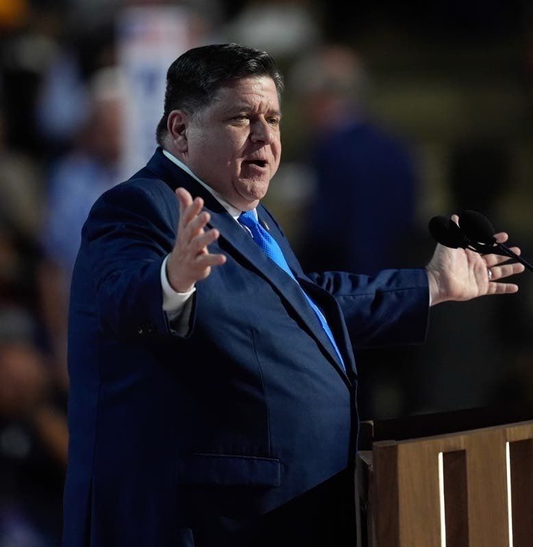LeadingReport's tweet photo. BREAKING: Illinois Gov. JB Pritzker declares he is “not afraid” of President Trump.

“Come and get me.” https://t.co/UmZ6mufiKd