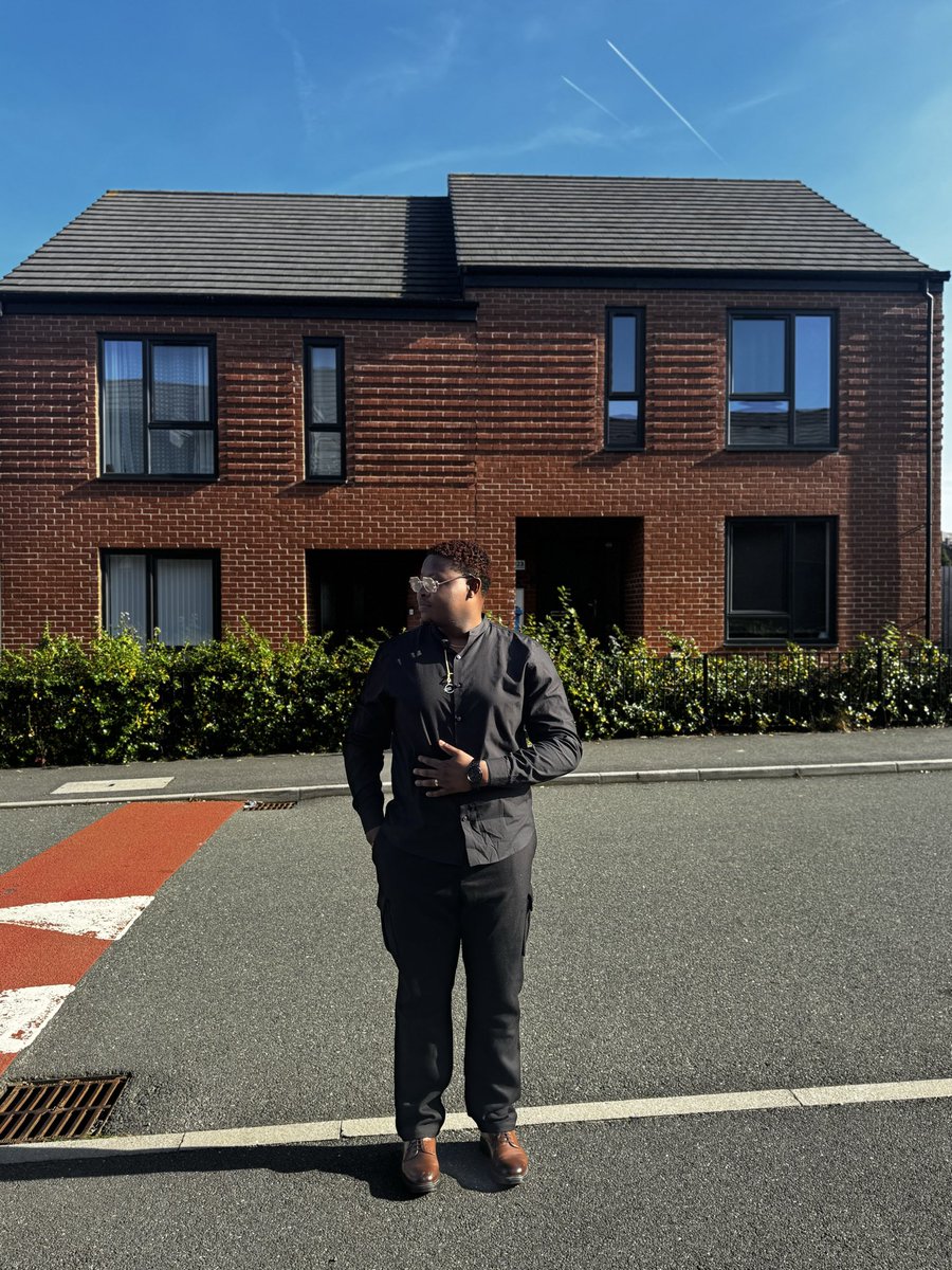 Keeping Sabath day HOLY ❤️
👕 <a href="/boohooMAN/">boohooMAN</a> 
👖 <a href="/ManiereDeVoir/">Manière De Voir</a> 
👞 <a href="/ZARA/">ZARA</a>