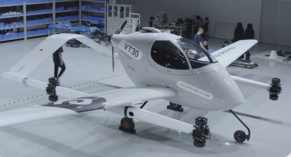 JVGKabala's tweet image. @ehang #eVTOL #pilotless #VT35 inter cities and urban advanced Air mobility. It&apos;s a medium range air taxi to connect near cities, also, a air cargo vector