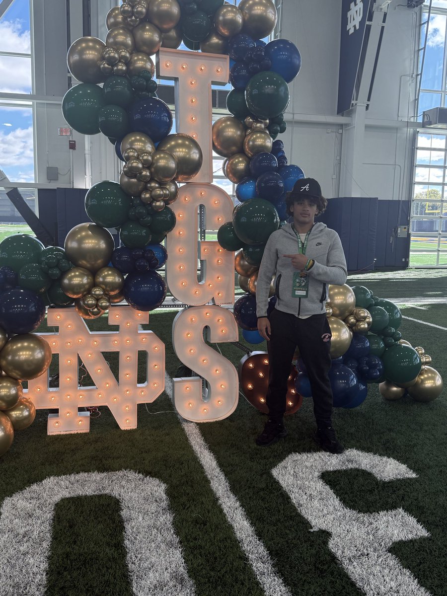 Karsen_j20's tweet image. I had a great day at Notre Dame gameday visit thank you @NDFootball. I’m looking forward to coming back! ☘️