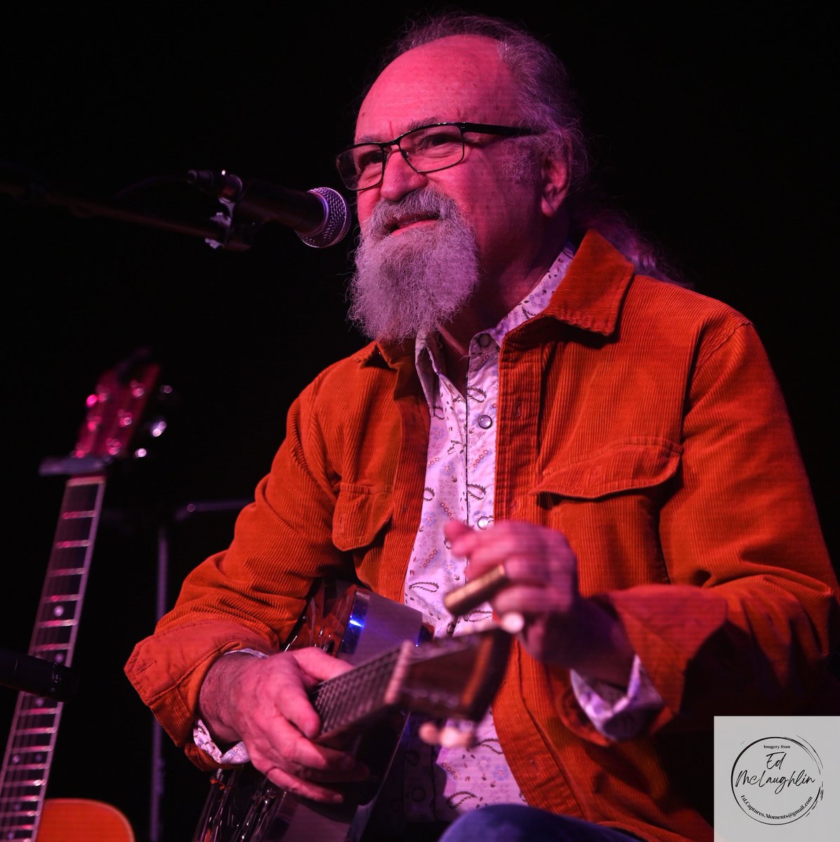 This week! Tickets and info at tinsleyellis.com  Friday  Averitt Center  Statesboro GA 
Saturday  Cafe 11   St Augustine FL 
Sunday  Judson’s Live!  Orlando FL at 5pm and 7:30pm 
West coast shows in November!