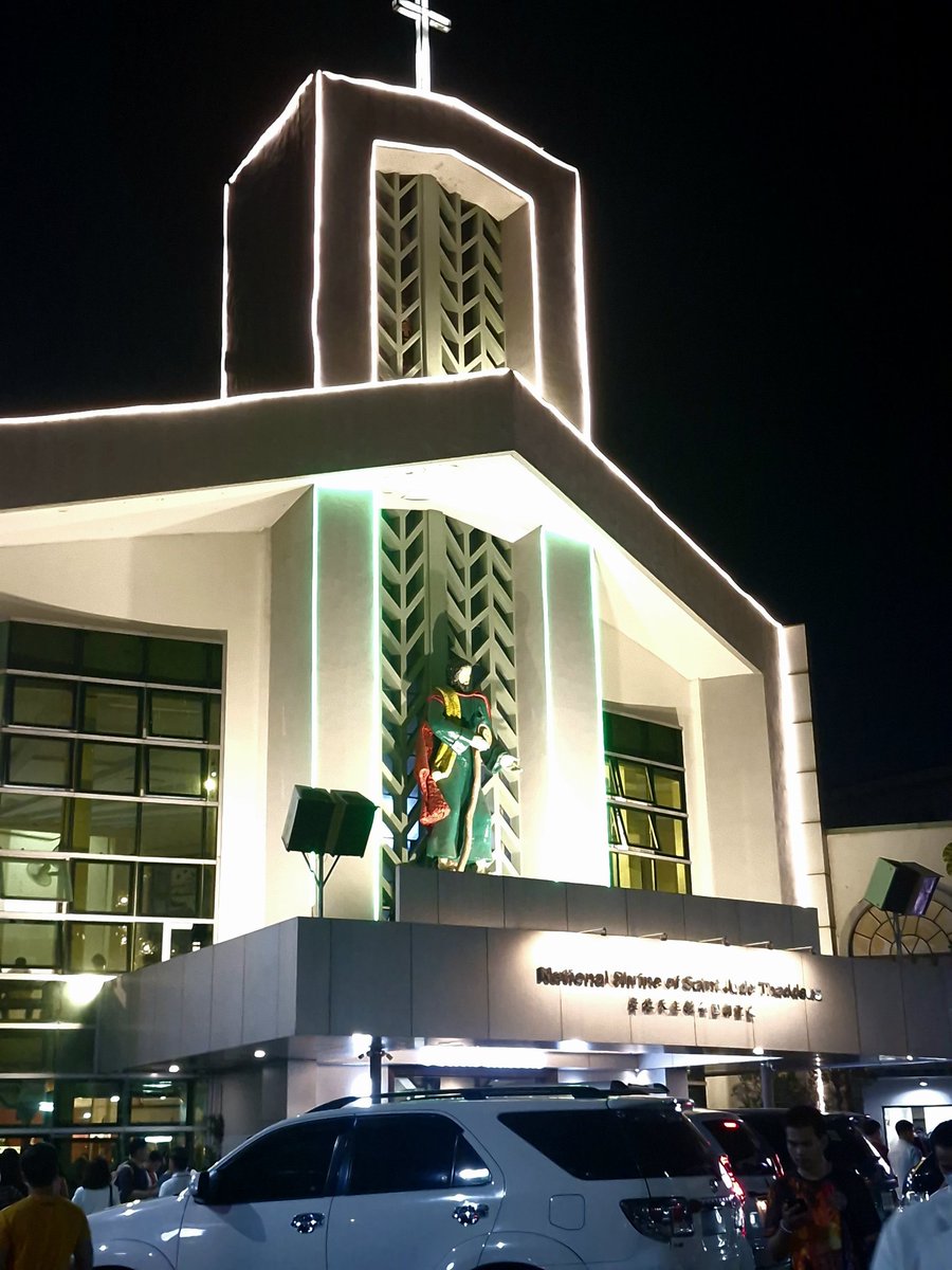 surrendering all the things I can't control to You and fully trusting Your plans for me.