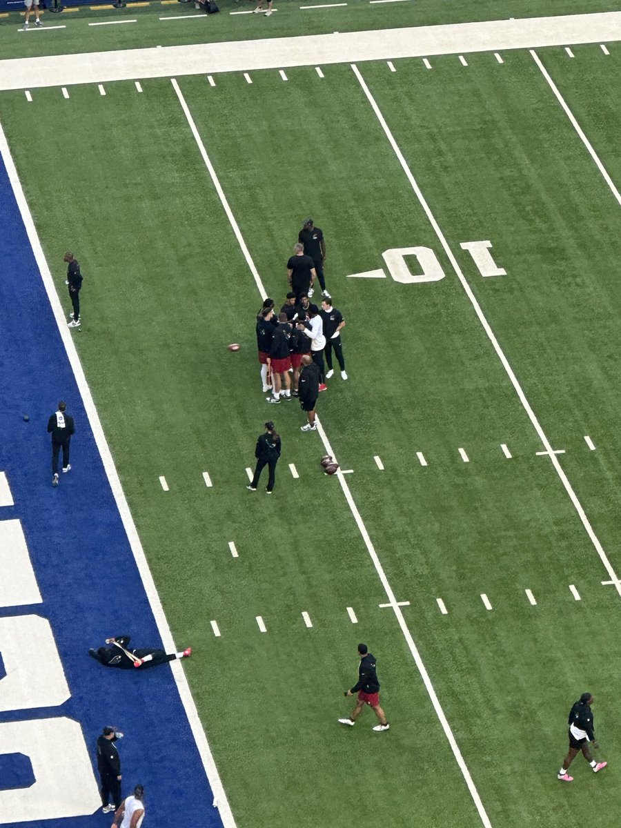 joshweinfuss's tweet image. Jacoby Brissett huddled up the receivers before heading to the locker room.