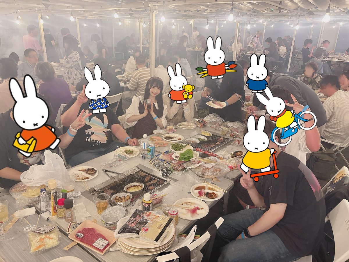 BBQオフ会もありがとうこざいました！
みんなそれぞれ色々買ってきてくれたり沢山お肉焼いてくれたりほんとにありがとうねㅠ ‧̫ ㅠ♡ひみ推しの方みんな優しくて温かくてでもふざけあえたりできるの楽しくていつもにこり( .  ̫ . ⸝⸝⸝♡︎ひみテーブル来てくれて本当にありがとう(⸝⸝ .  ̫ . ⸝⸝)