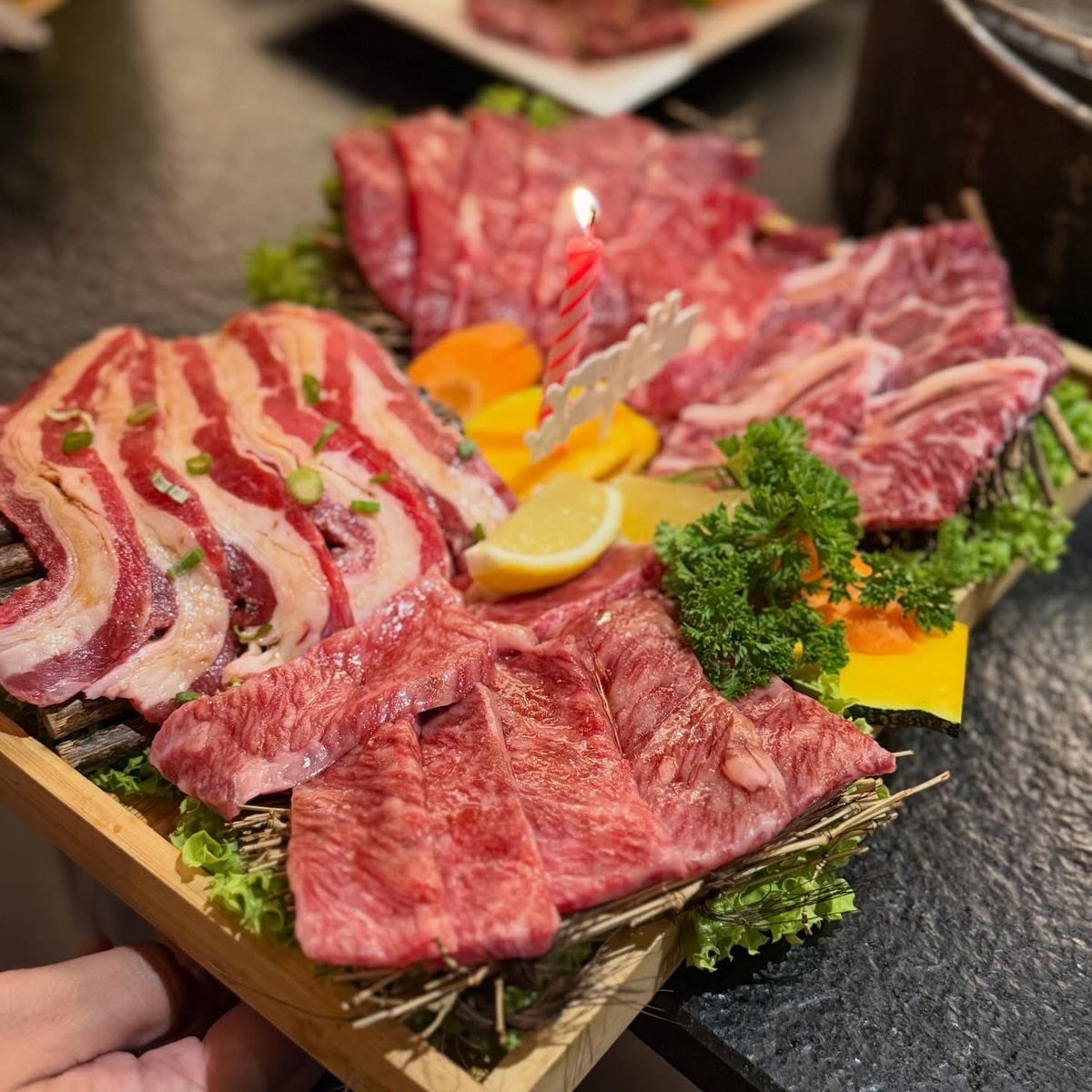 IATReal's tweet photo. Elan’s birthday celebration. Parking issues with Sri Hartamas aside, I kind of like Niku Niku Yakiniku better than the identical one we’ve been in Shah Alam.

Will come here again… if the kids would drive us

#RekomenMakan https://t.co/g7OBTC6bcP