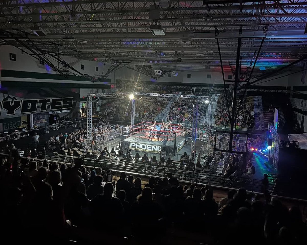 CJGoldberg's tweet image. Last month, I had the privilege of calling the biggest indie wrestling show I’ve ever been part of in front of 2,000+ fans with PCW

#Wrestling #Commentary #IndependentWrestling #PCW #WWE #OnTheMic #WrestlingCommunity