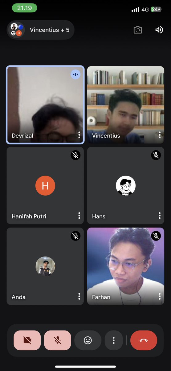 hari ini meet bersama banyak orang penting