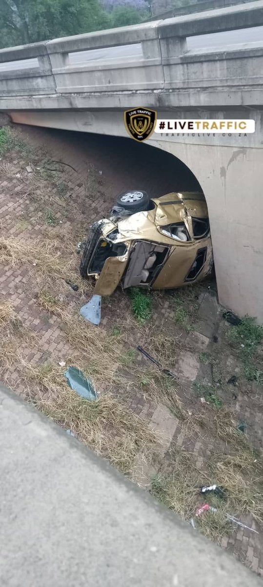 _ArriveAlive's tweet image. Updated Report: Fatal Crash on N4 at Rossouw Bridge – Scene Remains Active

tinyurl.com/2bntkz4e

#ArriveAlive @LiveTrafficNPC