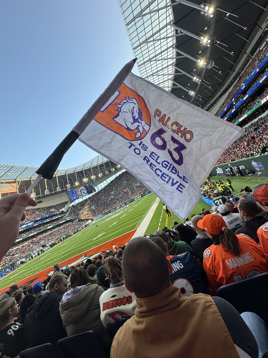 DNVR_Broncos's tweet photo. When life gives you Jets flags, turn them into “No. 63 is eligible” flags https://t.co/yiBOni8plH