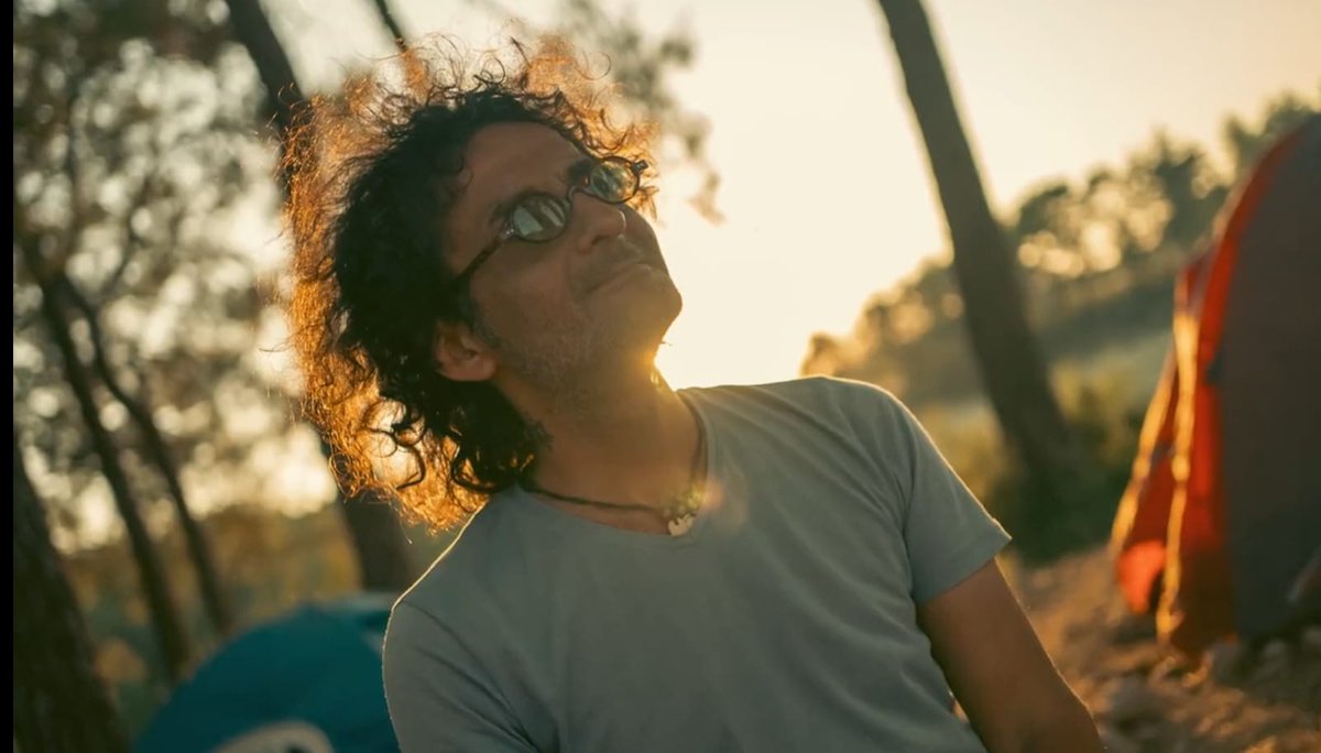 TopraginiVerme's tweet image. Gazeteci, belgeselci ve ekoloji aktivisti Hakan Tosun İstanbul&apos;da saldırıya uğradı. Şu an yoğun bakımda.

Ekoloji mücadelesinin hafızası dostumuza ne olduğunu, kimlerin niye saldırdığını bilmek istiyoruz. 

Yetkililere sesleniyoruz: Acilen etkin soruşturma başlatın!…