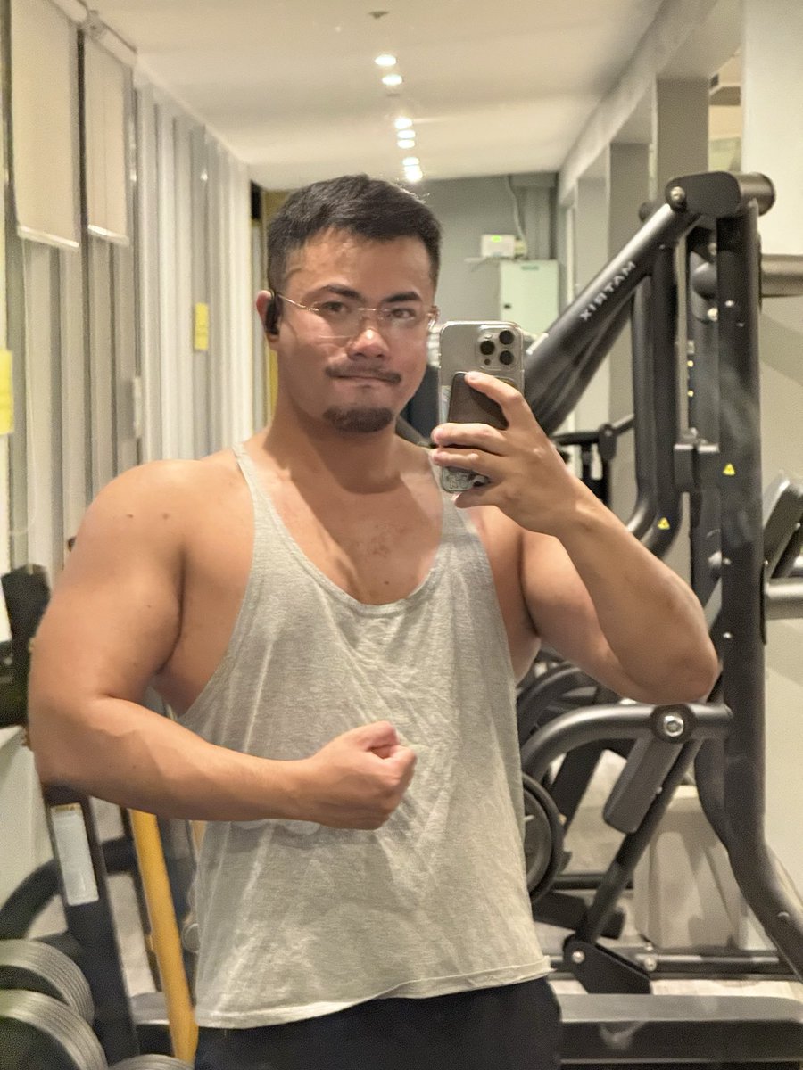 กริดสะโตเฝ่อ (@ekabin) on Twitter photo 