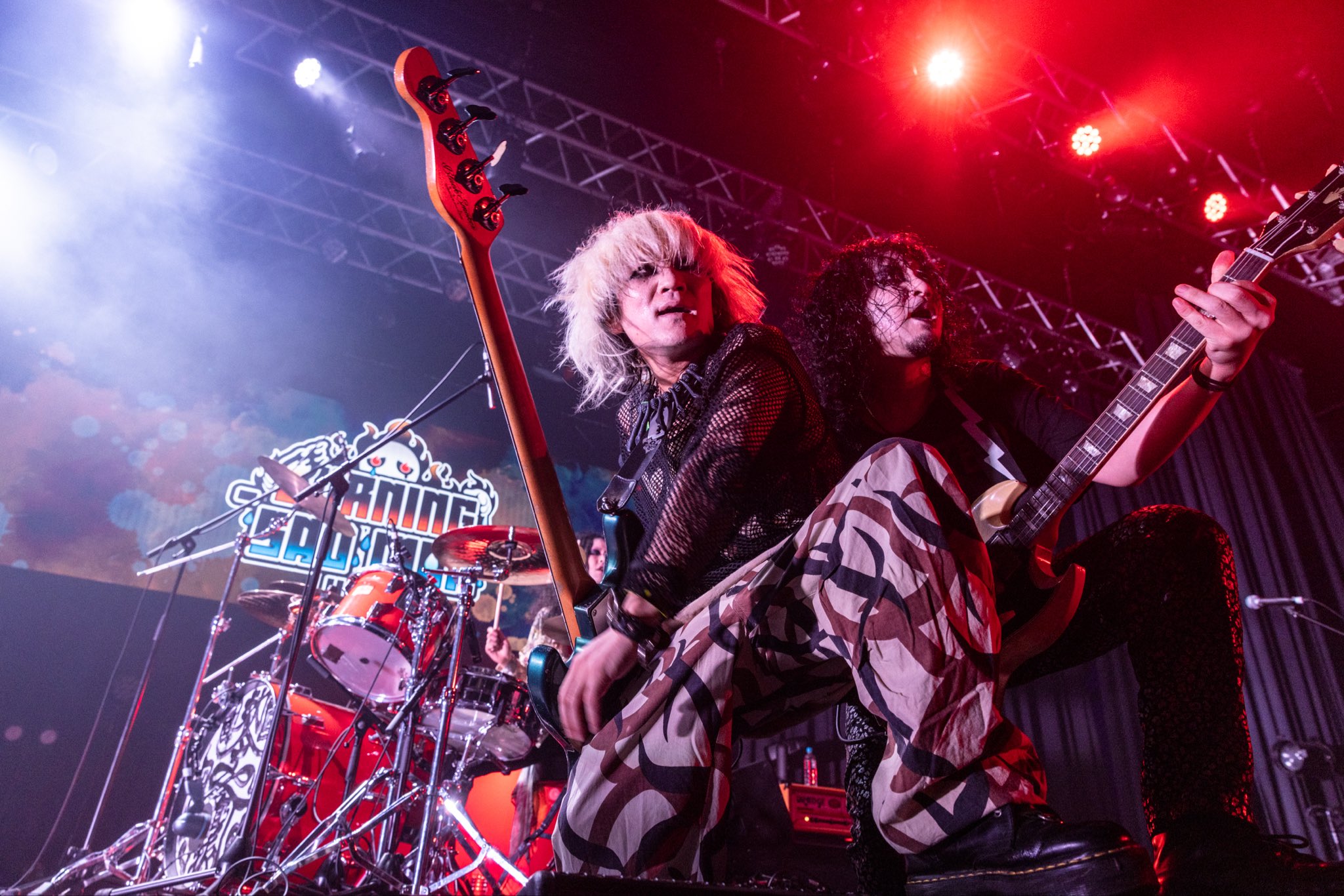 ミディアムゴリラ ☆ 嵐 FIRST CONCERT in Seoul 9/3(水) GORILLA HALL OSAKA Ken Yokoyama 