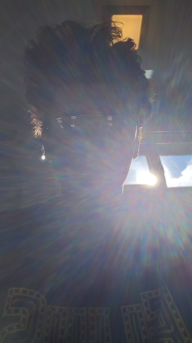 Smv_of_Heroes's tweet image. I AM AS HUMAN AS ANYONE! I LOVE, I GET SCARED!