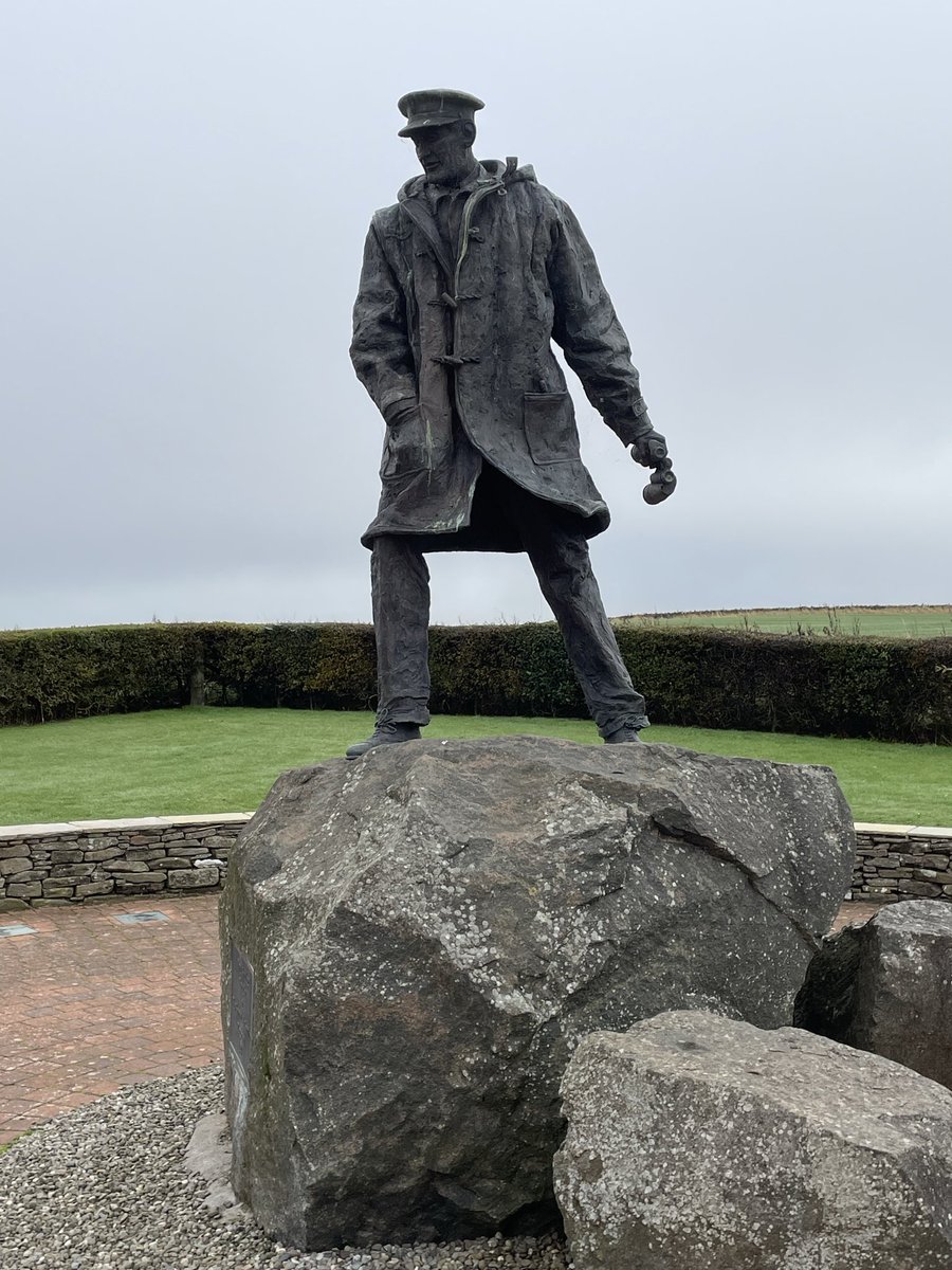 natcutler23's tweet image. Took a little run out to visit Doune Castle today and stopping to visit the Lt.Col. Sir David Stirling Memorial, founder of the SAS. 🫡Respect #SAS #whodareswins