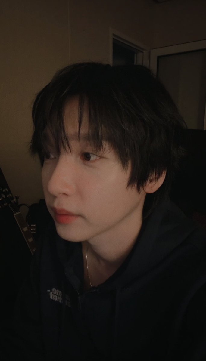g_mi_3's tweet photo. 🥨🥐

#정세운 #JEONGSEWOON https://t.co/ZBEiWJ3L17