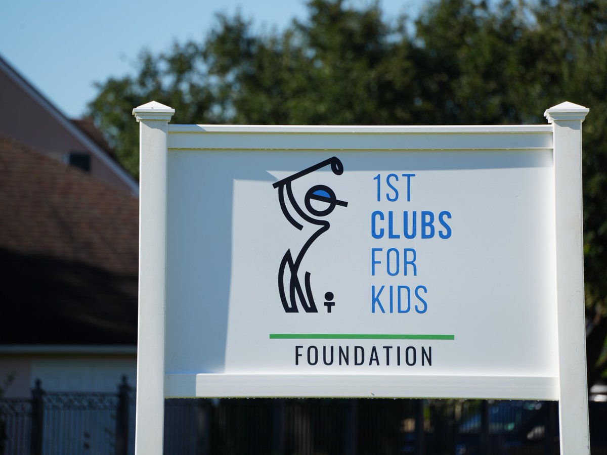 AJGAGolf's tweet photo. Thank you, @1stclubs4kids!
Your support of the #JASInv continues to make a lasting impact on junior golfers and their families. https://t.co/qnZTPDtxYg